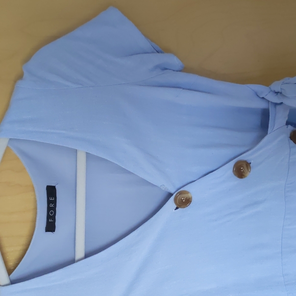 Beautiful buttoned wrap dress, mid calf length! Bought at boutique and worn once - Picture 3 of 4